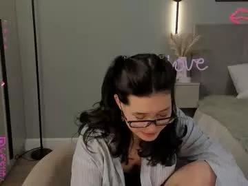 Freechat jazminenakano on Chaturbate