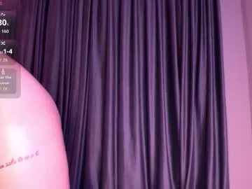 jessy_j_ — nakeddd  #bigass #bigboobs #18 #slut #blonde #private [554 tokens remaining]