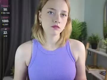 Freechat juliettakaniecki on Chaturbate