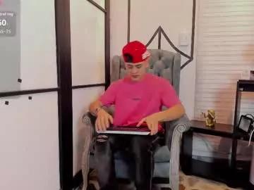 Try Chaturbate's Juniormorris_ juniormorris_ from Chaturbate