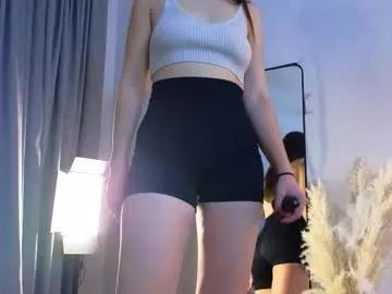 Try Kacihentrich, she wants to masturbate for you kacihentrich from Chaturbate