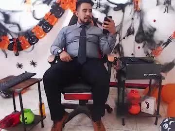 Gorgeous Kalethbigdick88 wants you to fuck his body now kalethbigdick88 from Chaturbate