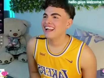 Freechat kami_22 on Chaturbate