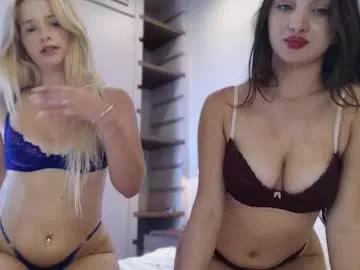 Freechat kaylaaaa111 on Chaturbate