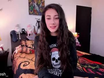 kellytesh on Chaturbate 