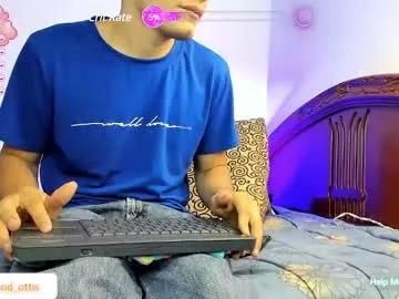Freechat kevinxlvx on Chaturbate