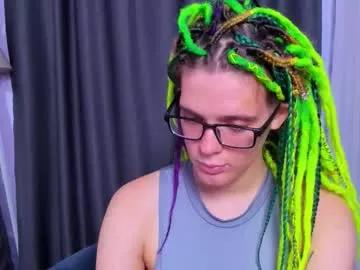 Freechat kiki_krash on Chaturbate