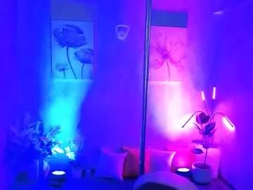 Check out Chaturbate's Kimberlyray777 kimberlyray777 from Chaturbate