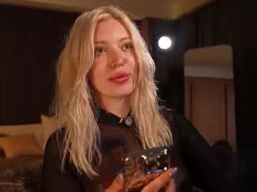 kinkylina_ on Chaturbate 