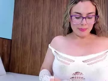 Freechat kitty_blonde1 on Chaturbate