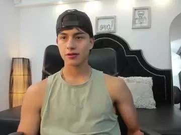 Join Chaturbate's Landercruz landercruz from Chaturbate