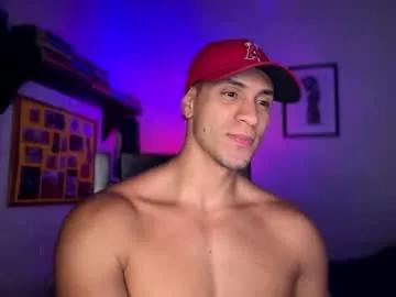 larry_jones from Chaturbate