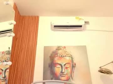 Hot Laurah_hill wants you to fuck her body now laurah_hill from Chaturbate