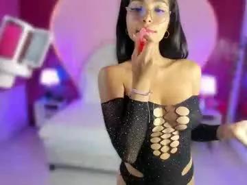 lauramartin1 on Chaturbate 