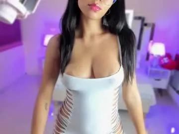 lauramartin1 on Chaturbate 