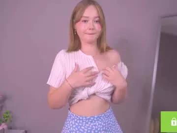 Admire Chaturbate's Lilahhn lilahhn from Chaturbate