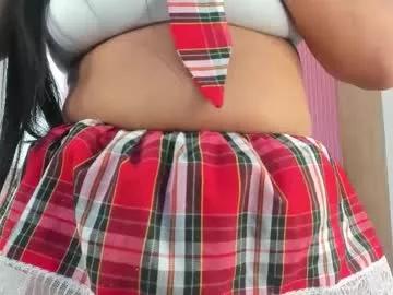 Freechat lillyy16 on Chaturbate