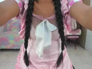 Freechat lillyy16 on Chaturbate