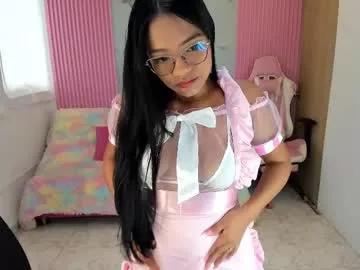 Freechat lillyy16 on Chaturbate