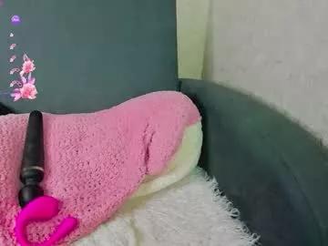 lily__love from Chaturbate