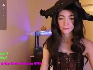 Discover Litllle_alis_a, she wants to masturbate for you litllle_alis_a from Chaturbate