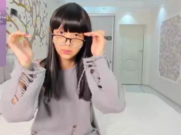 little_yena on Chaturbate 