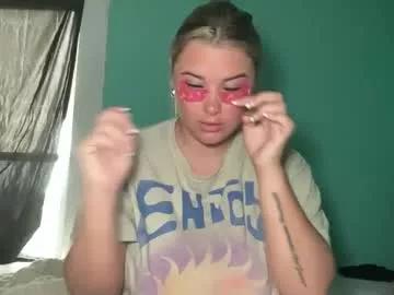 livvymack on Chaturbate