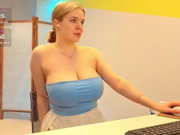 lovlybambi on Chaturbate 