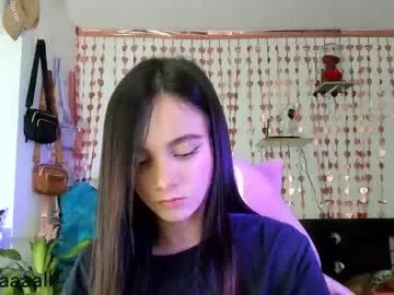 Freechat lucyy_tayy on Chaturbate