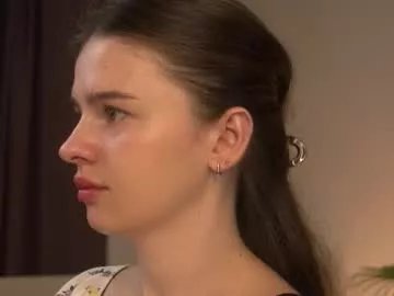 Freechat lunaolivia_ on Chaturbate