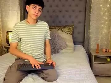 Freechat matty_spark on Chaturbate