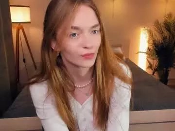 Freechat monabrickell on Chaturbate