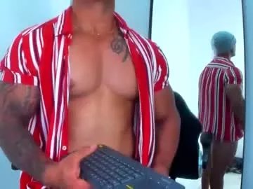 Freechat naughty_dominant on Chaturbate