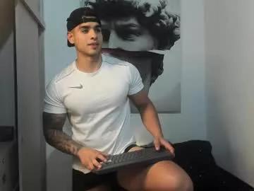 Private nicolasmuscle on Chaturbate