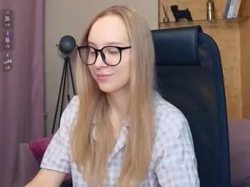 Freechat nicolavanderbie on Chaturbate