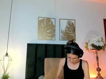 ninacavallli on Chaturbate 
