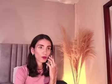 ninacavallli on Chaturbate