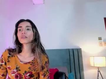 ninacavallli on Chaturbate 