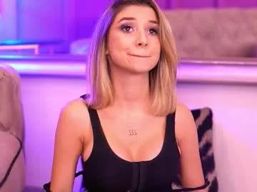 Freechat odettebensen on Chaturbate