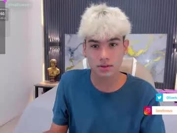Freechat olivertwinky_ on Chaturbate