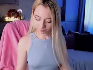 Freechat owlluree on Chaturbate