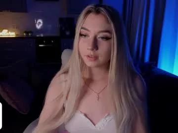 Freechat owlluree on Chaturbate