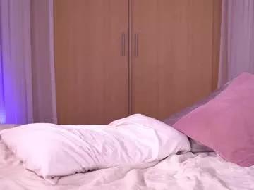 Freechat pauline_7 on Chaturbate