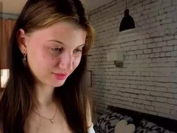 philomenagroomes on Chaturbate 