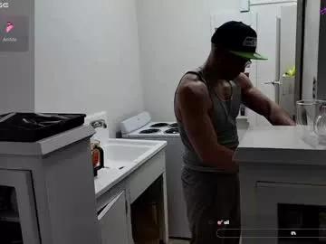 plsdonthack on Chaturbate 