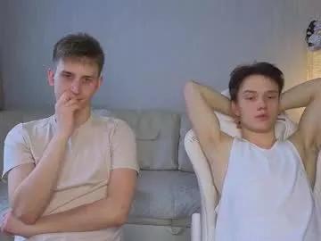 pupsenish on Chaturbate 