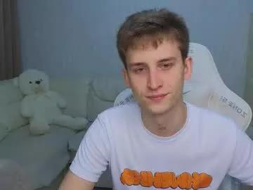 pupsenish from Chaturbate