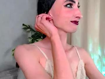 Freechat queen_of_tease on Chaturbate