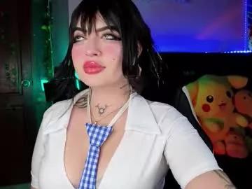 queenlamia from Chaturbate