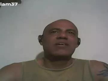 Freechat retlam37 on Chaturbate